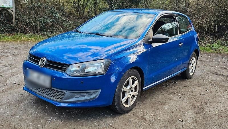 Gebraucht VW Polo 75 PS (55 kW) 2010 Blau Kleinwagen