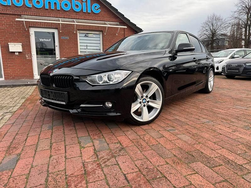 Schwarz Gebraucht 2012 BMW 320 Sport Line Limousine | 11.900 € (Etwas zu teuer) - Bild 1/4