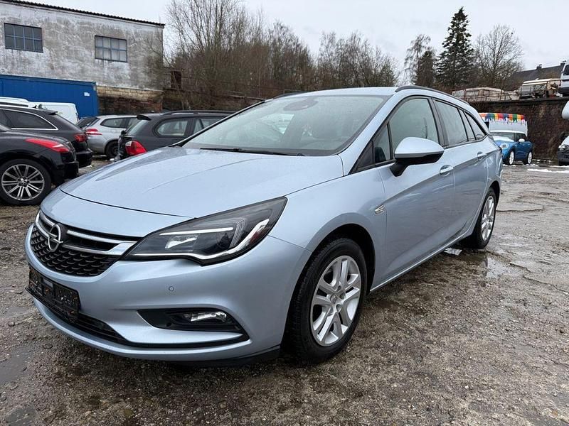 Gebraucht Opel Astra Edition 110 PS (80 kW) 2016 Grau Kombi