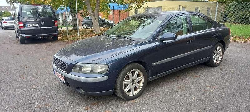 Gebraucht Volvo S60 Comfort 140 PS (102 kW) 2003 Blau Limousine