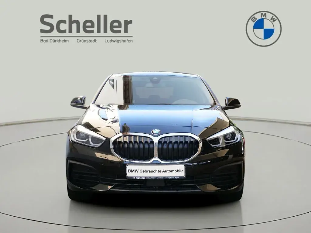 Gebraucht BMW 118 Advantage 136 PS (100 kW) 2023 Schwarz Limousine