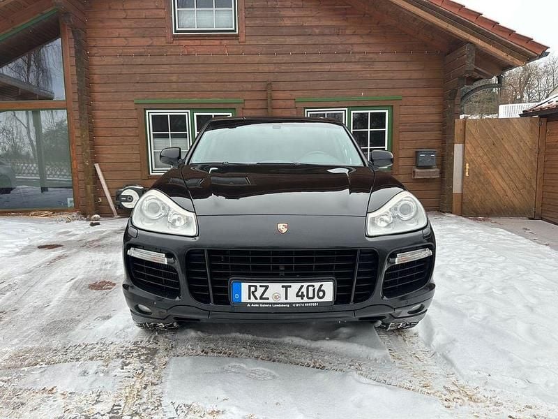 Gebraucht Porsche Cayenne Turbo 500 PS (367 kW) 2010 Schwarz SUV