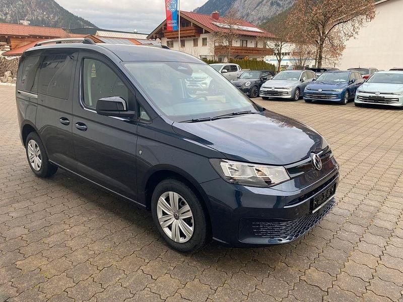 Neu VW Caddy R 116 PS (85 kW) 2025 Blau Van / Kleinbus