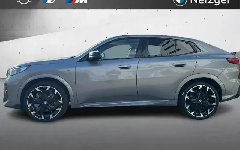 Gebraucht BMW X2 Performance 300 PS (220 kW) 2025 Grau SUV