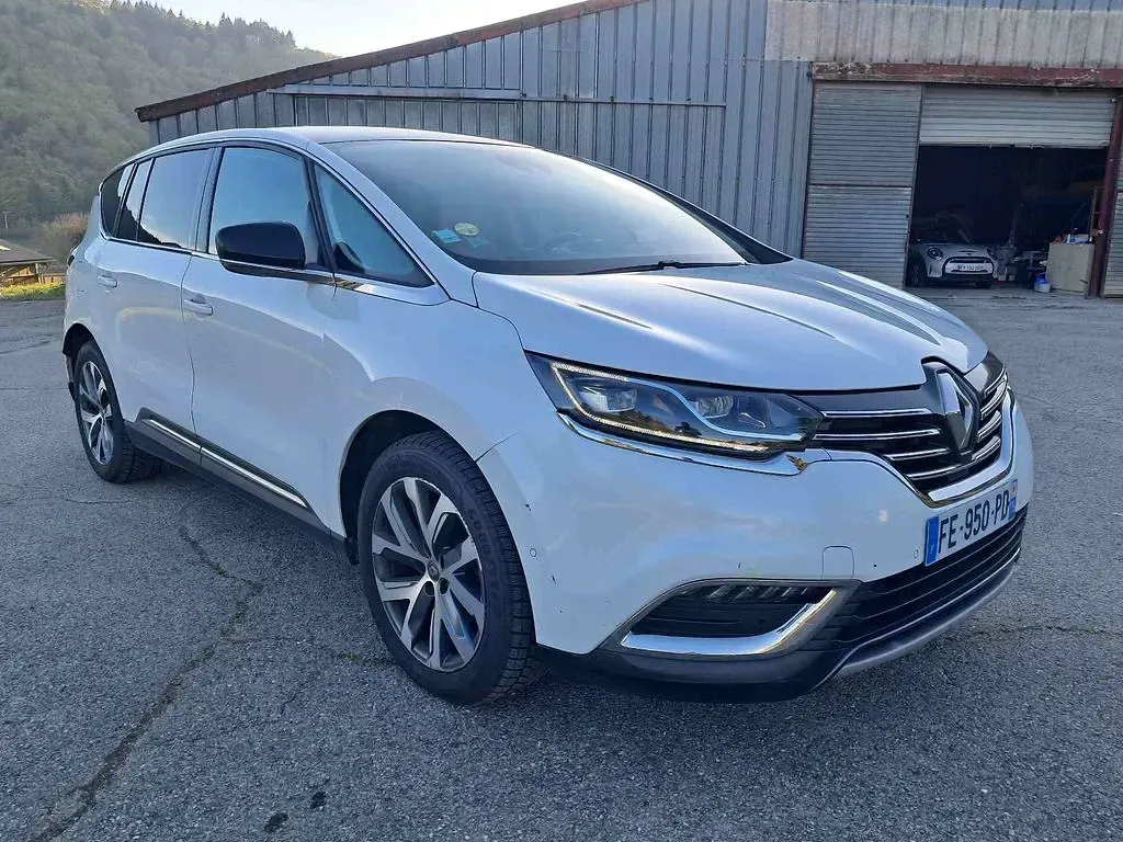 Gebraucht Renault Espace Intens 160 PS (117 kW) 2019 Weiß Van / Kleinbus