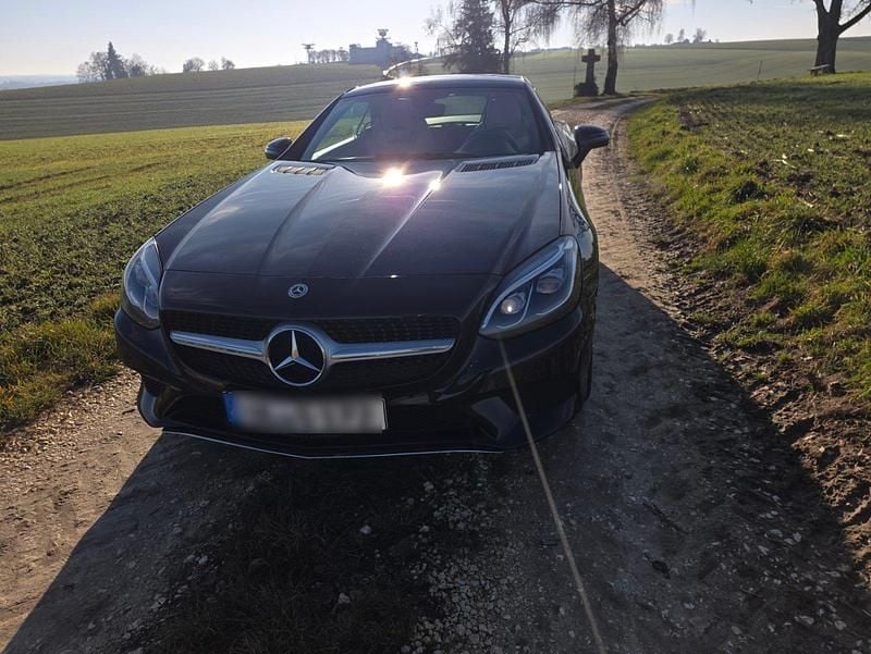 Gebraucht Mercedes SLC180 156 PS (114 kW) 2018 Cabrio