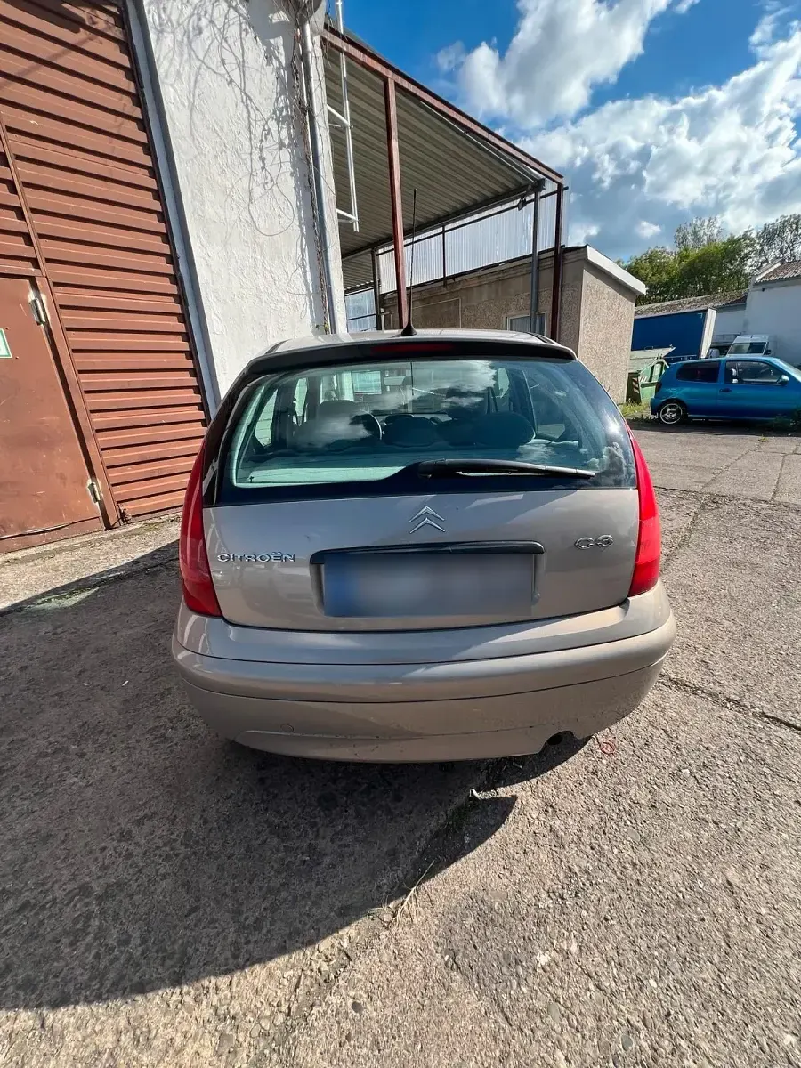 Gebraucht Citroën C3 60 PS (44 kW) 2005 Grau Kleinwagen