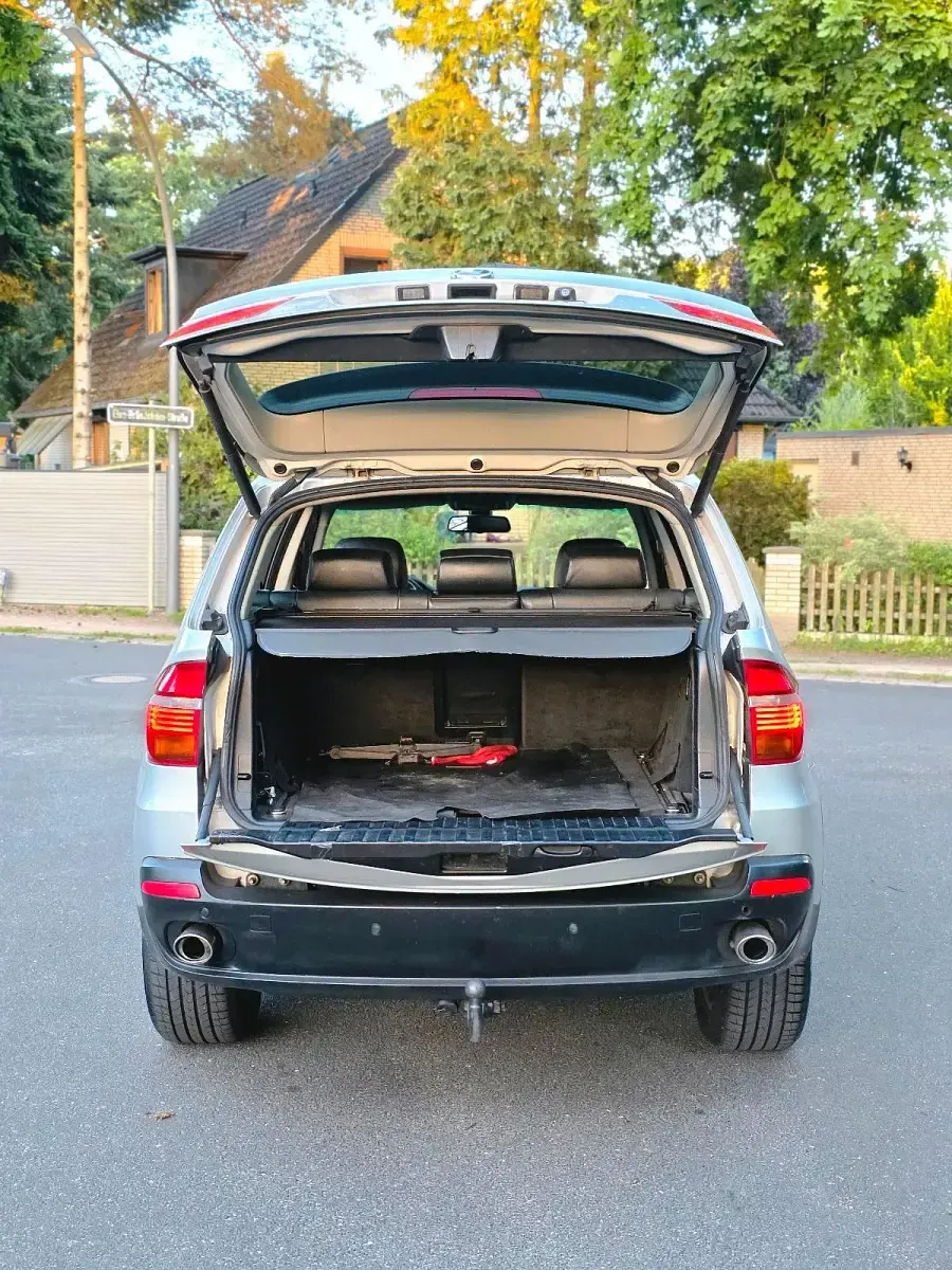 Gebraucht BMW X5 235 PS (172 kW) 2007 Silber SUV