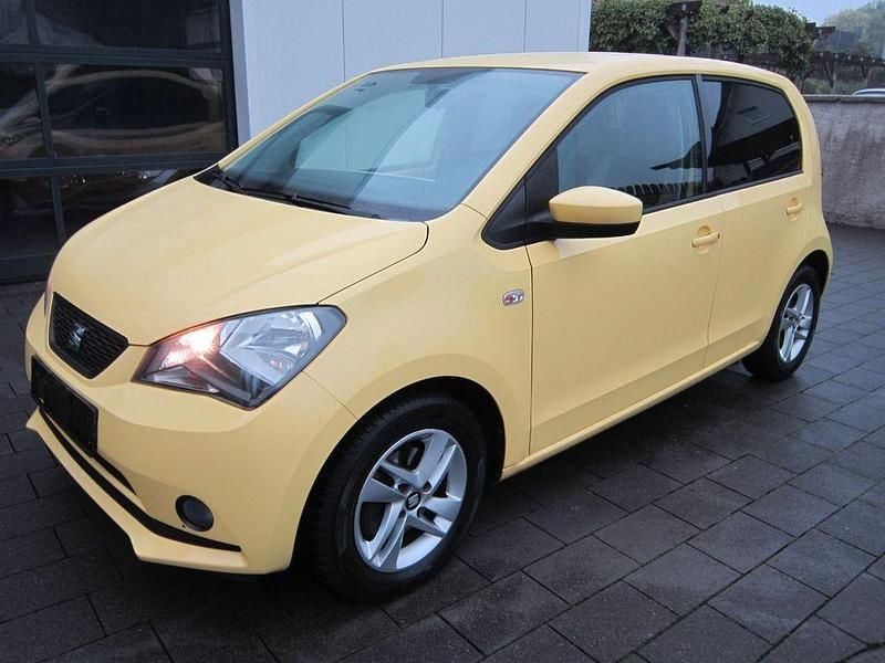 Gelb Gebraucht 2014 Seat Mii 4You Kleinwagen | 5.990 € (Guter Preis) - Bild 1/4