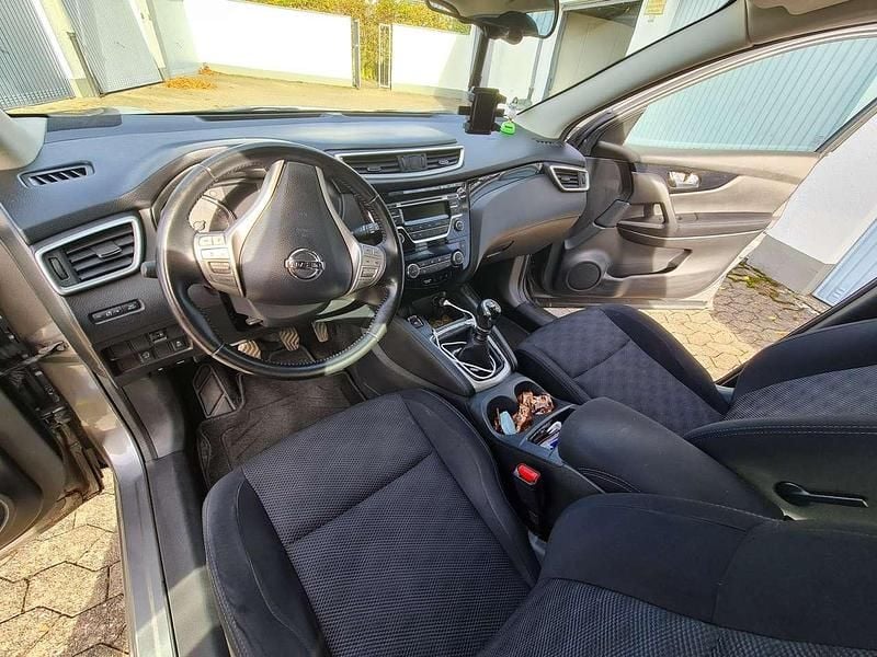 Gebraucht Nissan Qashqai Acenta 116 PS (85 kW) 2016 SUV