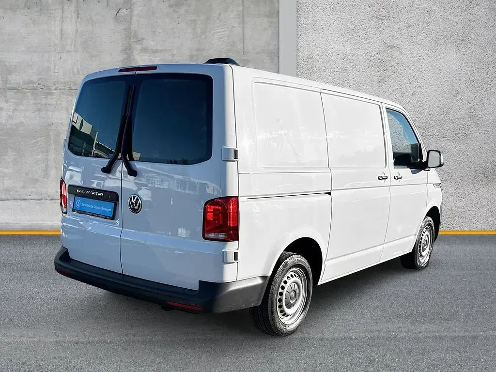 Gebraucht VW Transporter 150 PS (110 kW) 2020 Weiß Van
