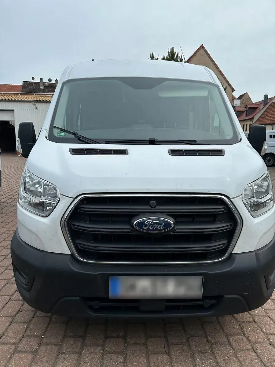 Gebraucht Ford Transit 131 PS (96 kW) 2021 Weiß Van / Kleinbus