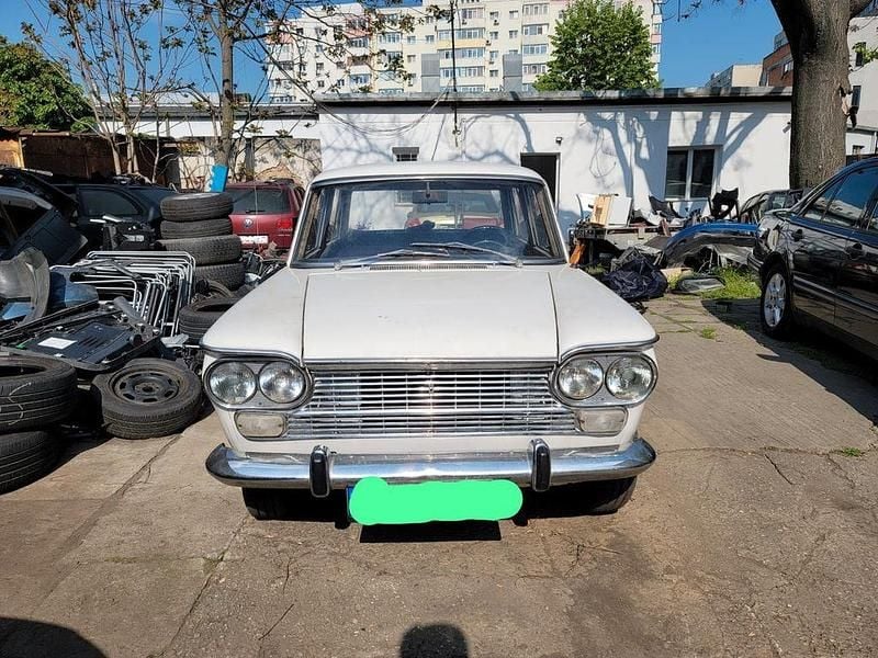 Weiß Gebraucht 1967 Fiat 1500 Limousine | 7.000 € - Bild 1/4