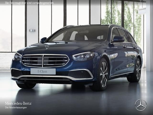 Blau Gebraucht 2021 Mercedes E300 Kombi | 35.990 € (Etwas zu teuer) - Bild 1/4