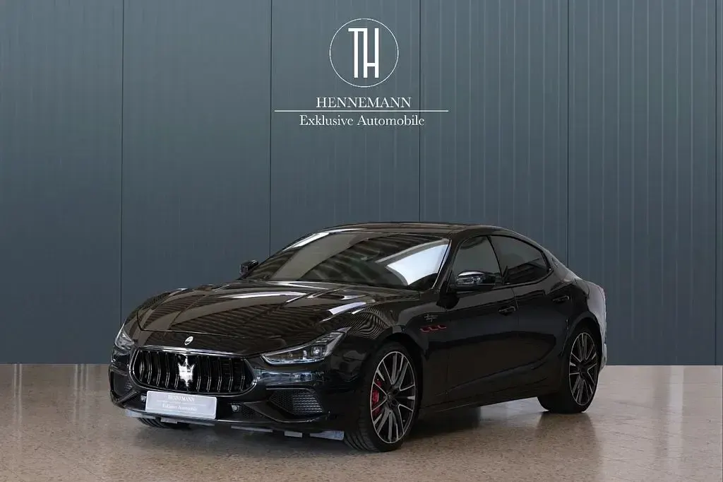 Gebraucht Maserati Ghibli 581 PS (427 kW) 2023 Schwarz Limousine