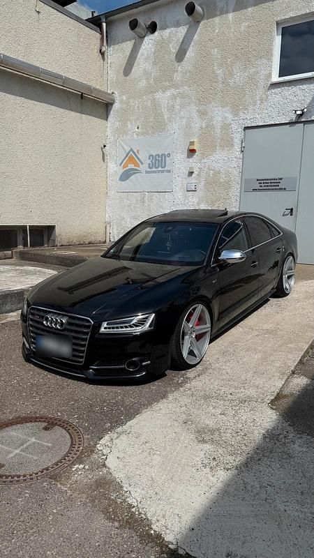 Gebraucht Audi S8 Design 550 PS (404 kW) 2014 Schwarz Limousine