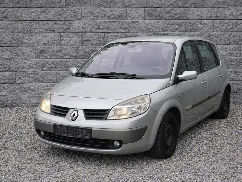 Gebraucht Renault Scénic II 135 PS (99 kW) 2006 Silber Van / Kleinbus