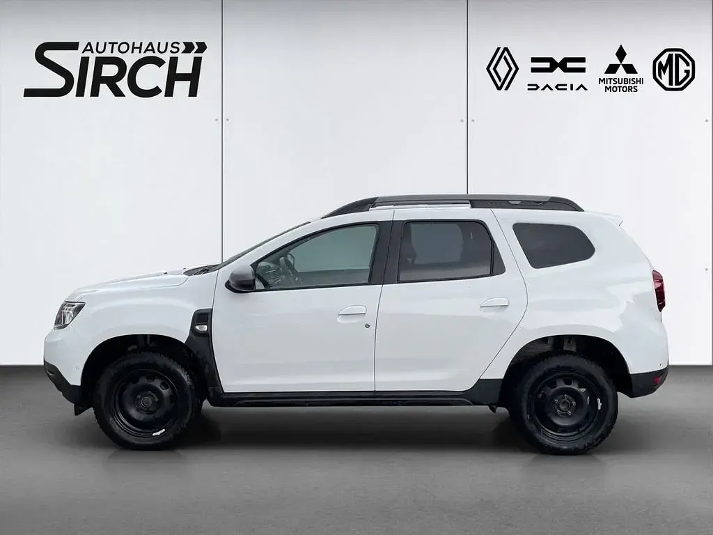 Second-hand Dacia Duster Journey 150 CP (110 kW) 2023 Alb SUV