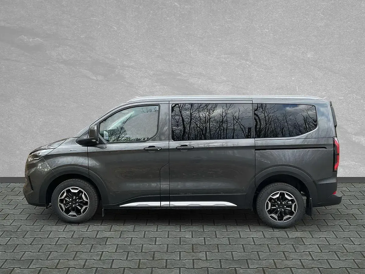 Neu Ford Tourneo Active 170 PS (125 kW) 2026 Magnetic grey metallic Van / Kleinbus