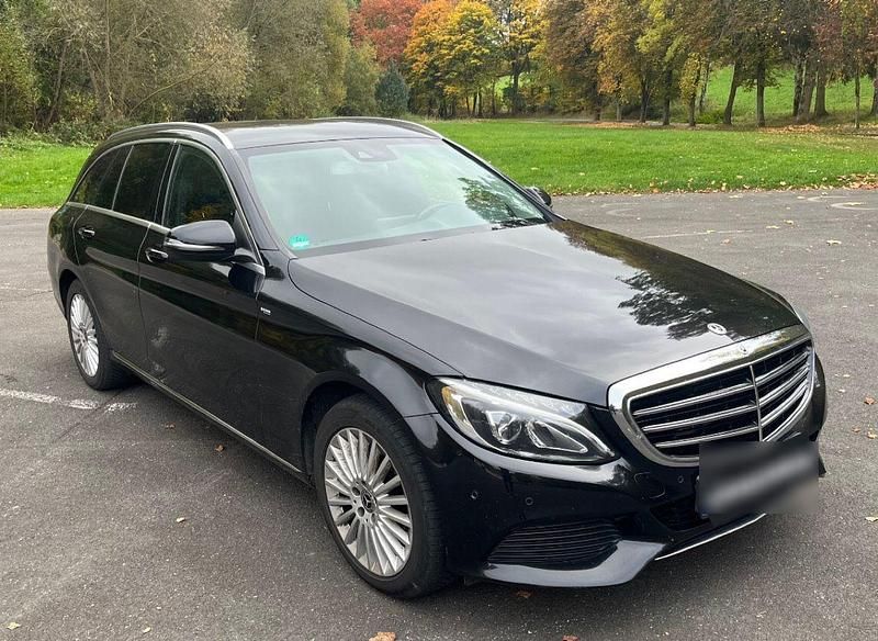Schwarz Gebraucht 2017 Mercedes C200 Kombi | 10.000 € (Fairer Preis) - Bild 1/4