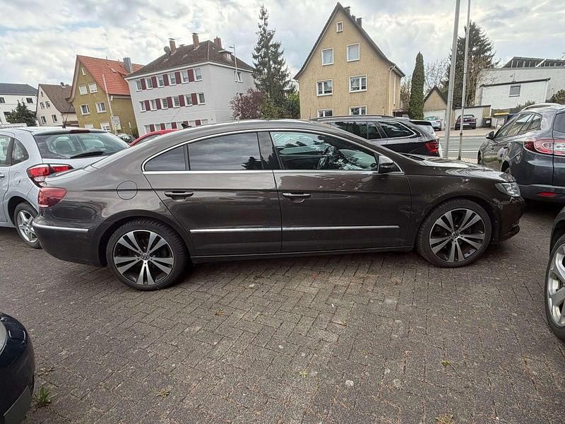 Second-hand VW CC 177 CP (130 kW) 2014 Maro Berlinǎ