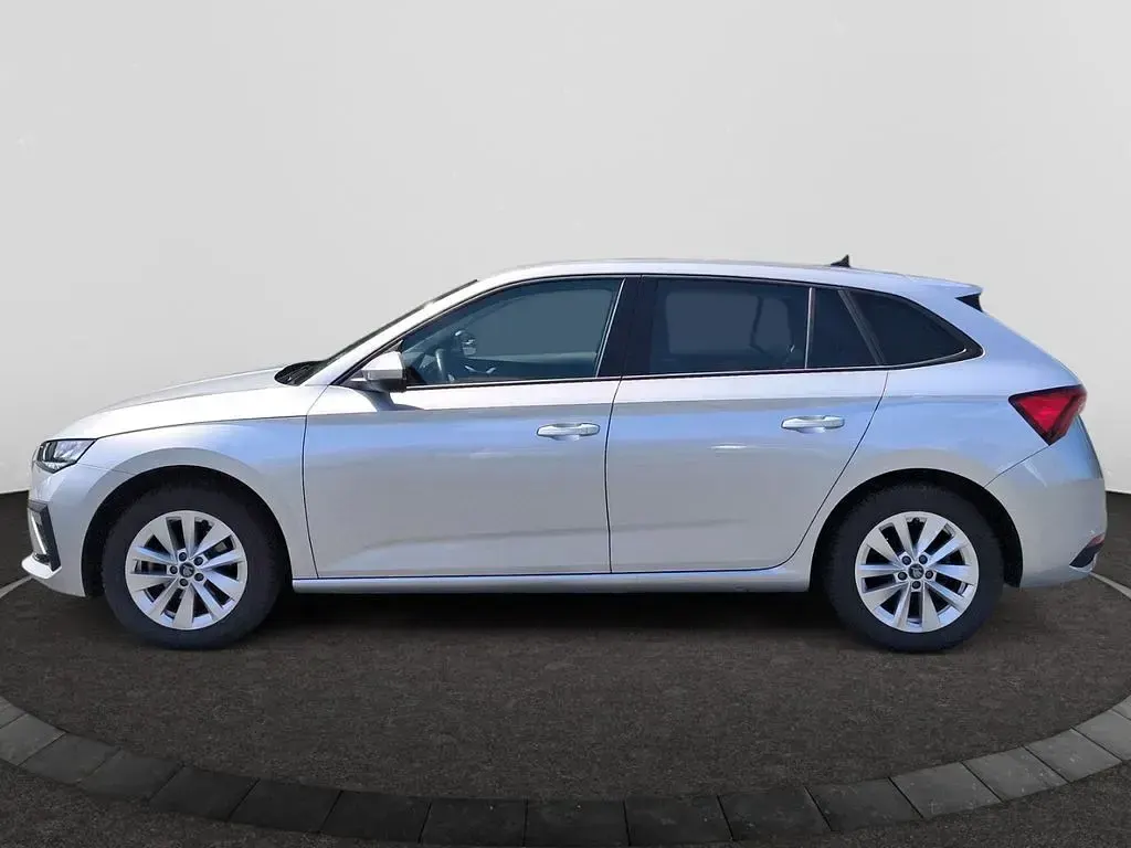 Gebraucht Skoda Scala Selection 116 PS (85 kW) 2025 Silber Kleinwagen