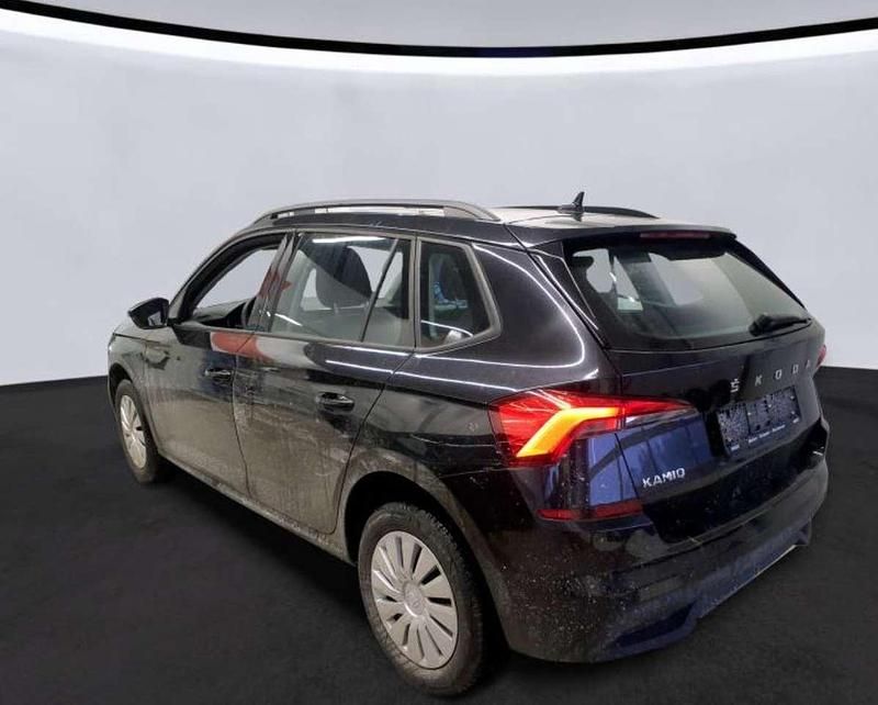 Gebraucht Skoda Kamiq Active 95 PS (69 kW) 2022 Schwarzmagic perleffekt SUV