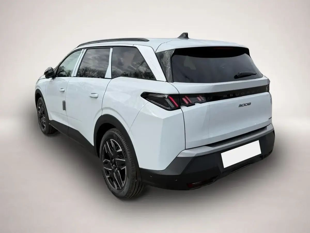 Neu Peugeot 5008 Allure 145 PS (106 kW) 2026 Weiß SUV