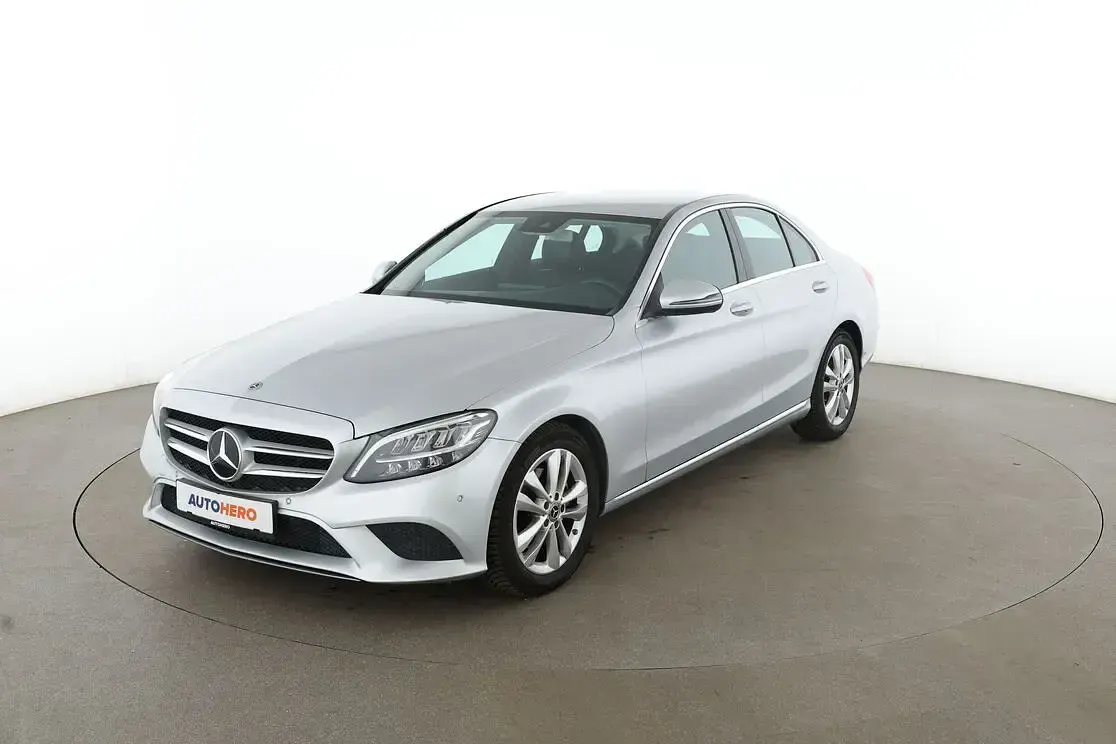 Gebraucht Mercedes C200 Avantgarde 197 PS (144 kW) 2019 Limousine