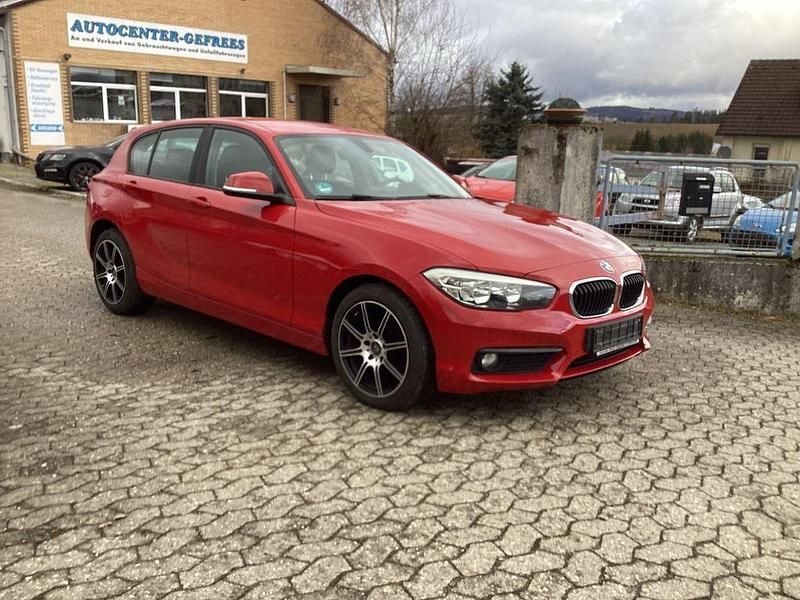 Gebraucht BMW 116 Advantage 109 PS (80 kW) 2015 Rot Kleinwagen