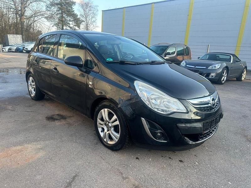 Gebraucht Opel Corsa 101 PS (74 kW) 2012 Schwarz Kleinwagen