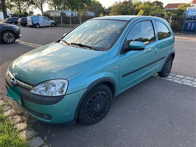Blau Gebraucht 2003 Opel Corsa Cosmo Limousine | 750 € (Superpreis) - Bild 1/4