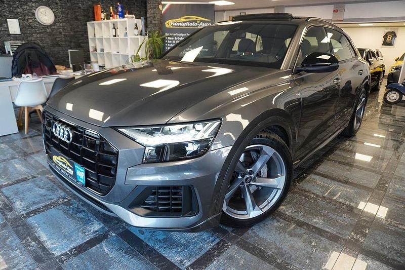 Gebraucht Audi Q8 Ambiente 286 PS (210 kW) 2020 Grau SUV