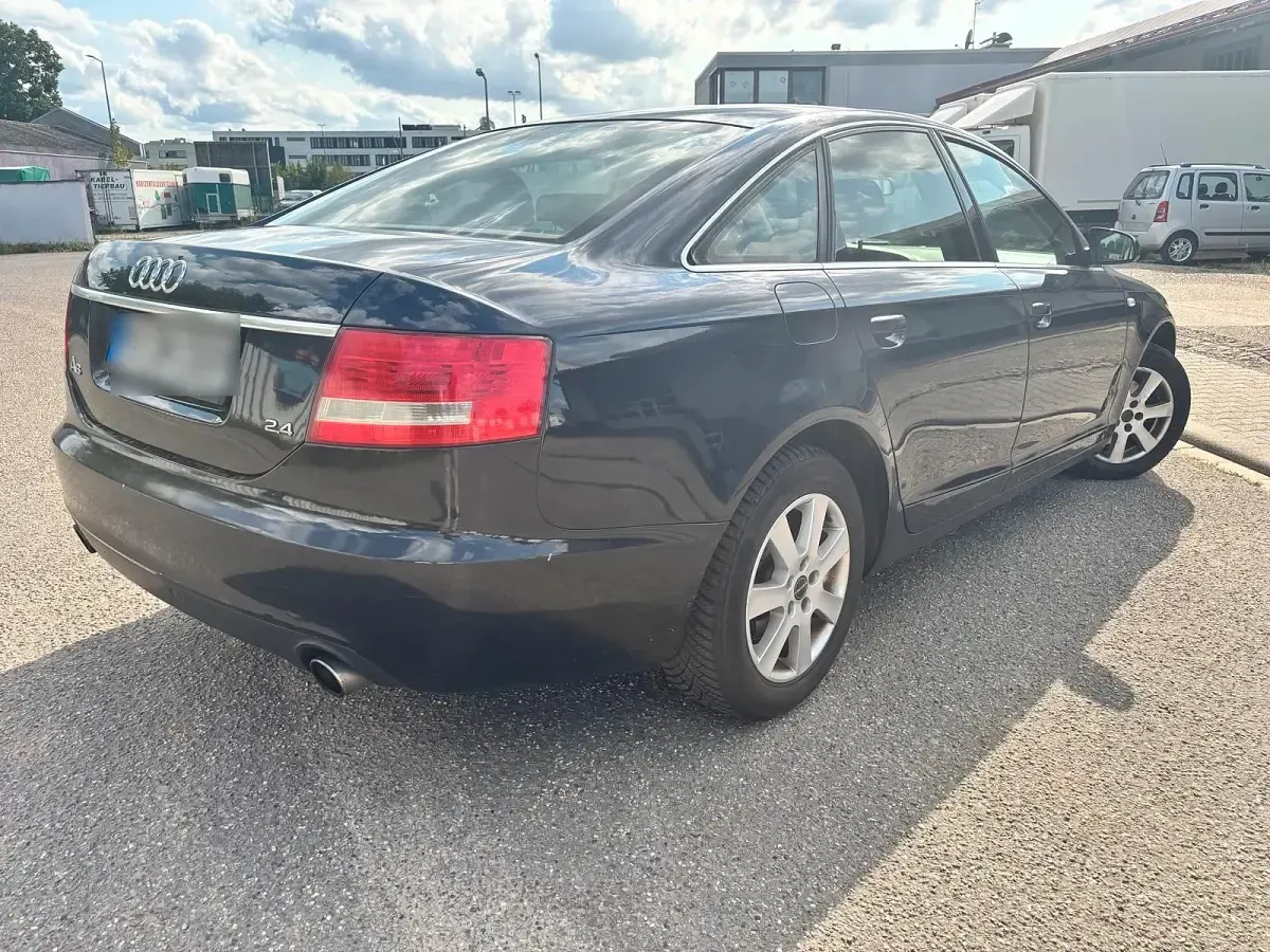 Gebraucht Audi A6 177 PS (130 kW) 2005 Schwarz Limousine