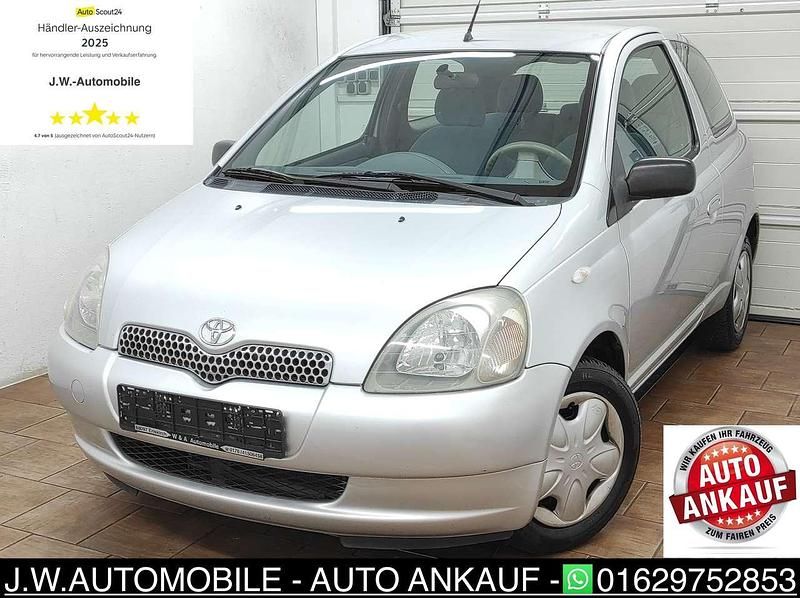 Gebraucht Toyota Yaris 68 PS (50 kW) 2000 Silber Limousine