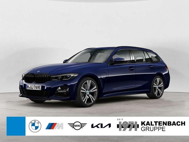 Gebraucht BMW 330 M Sport 252 PS (185 kW) 2021 Blau Kombi