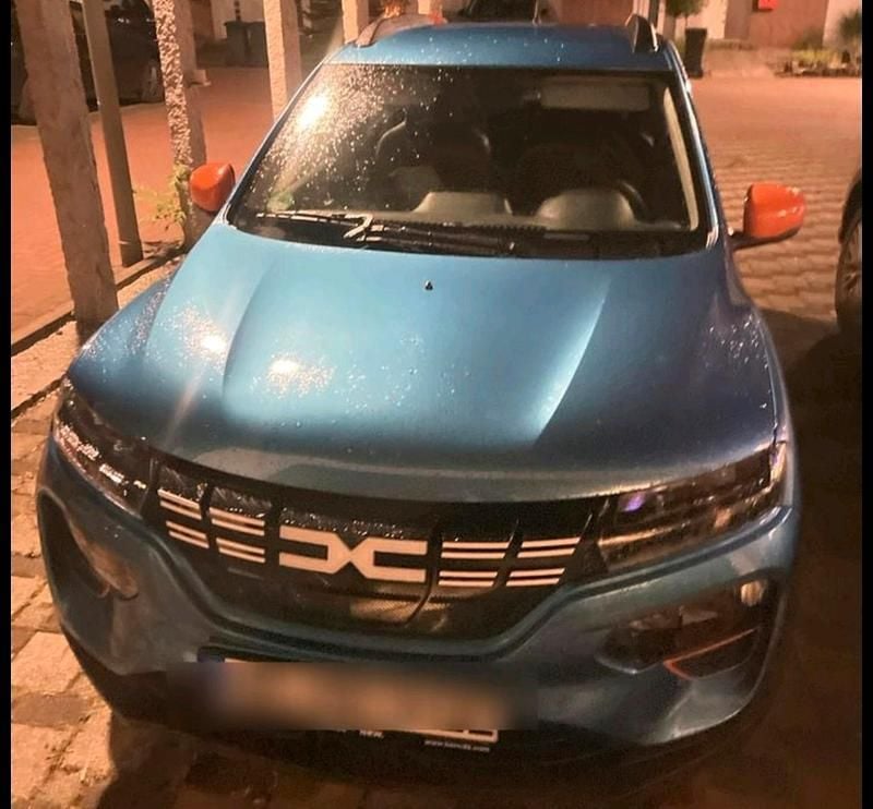 Blau Gebraucht 2024 Dacia Spring Kleinwagen | 8.995 € (Guter Preis) - Bild 1/4