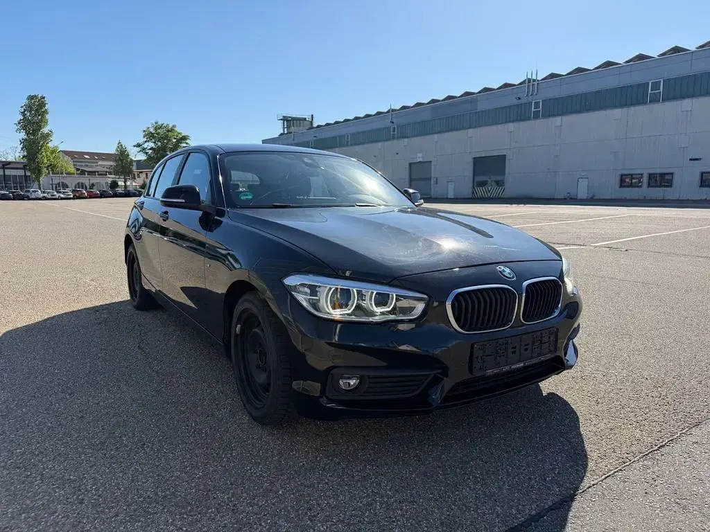 Gebraucht BMW 118 Advantage 136 PS (100 kW) 2017 Schwarz Kleinwagen