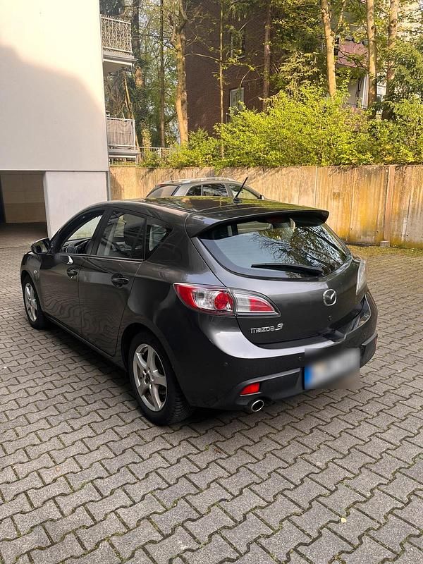 Second-hand Mazda 3 106 CP (77 kW) 2009 Gri Hatchback
