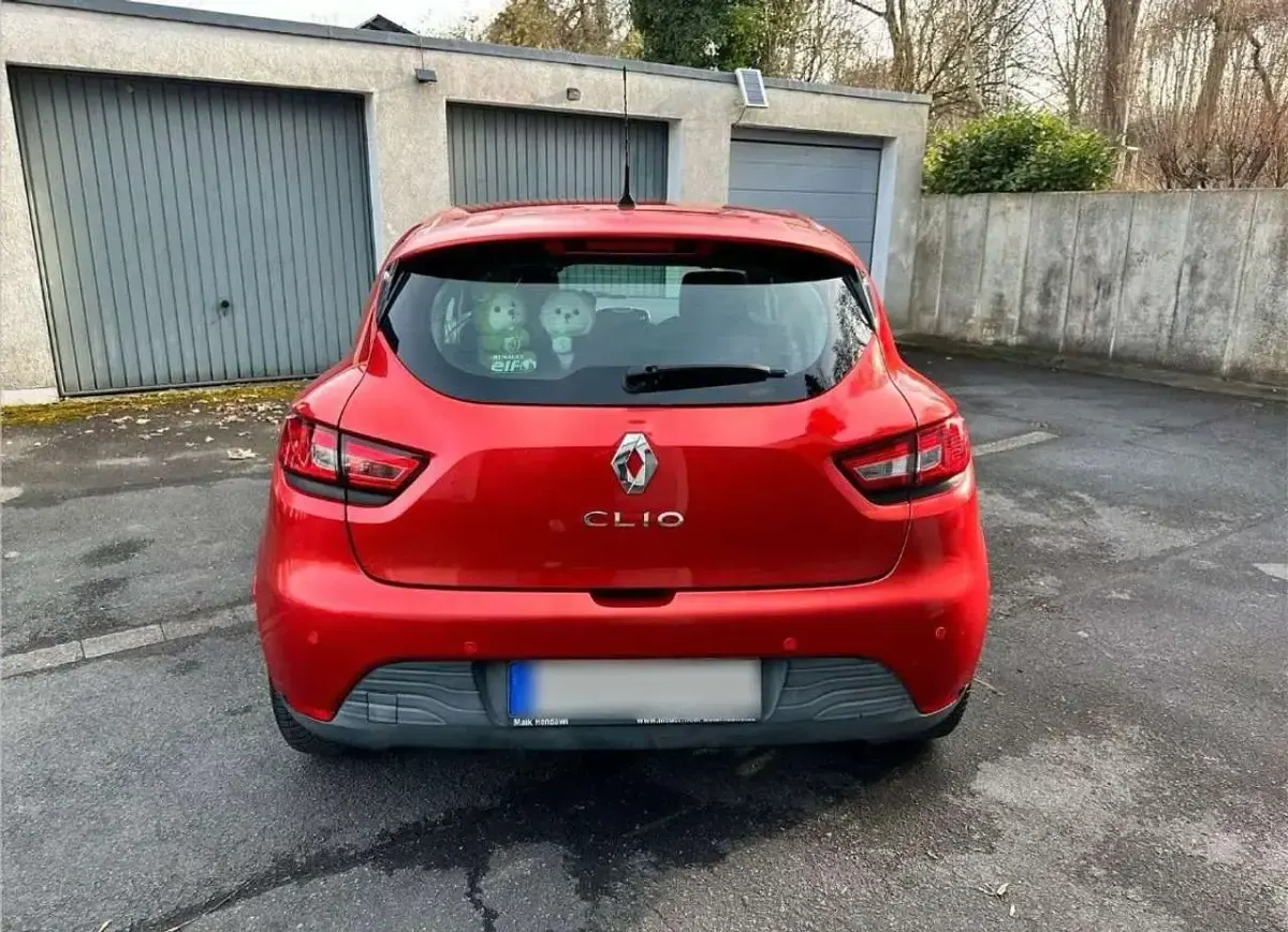 Gebraucht Renault Clio Expression 73 PS (53 kW) 2014 Feuerrot Kleinwagen