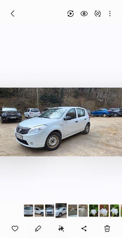 Gebraucht Dacia Sandero Ambiance 75 PS (55 kW) 2009 Weiß Limousine