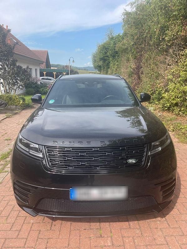 Schwarz Gebraucht 2024 Land Rover Range Rover Velar SE Dynamic SUV | 57.900 € (Guter Preis) - Bild 1/4