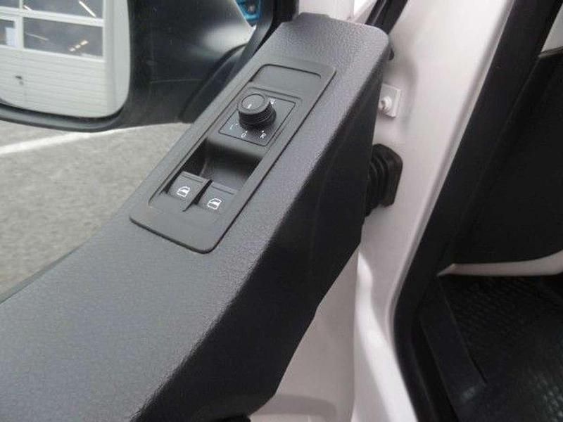 Gebraucht VW Transporter 150 PS (110 kW) 2016 Candyweiß Van