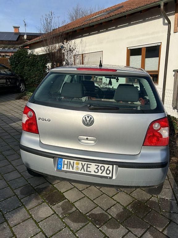Silber Gebraucht 2004 VW Polo Basis Limousine | 700 € (Superpreis) - Bild 1/4