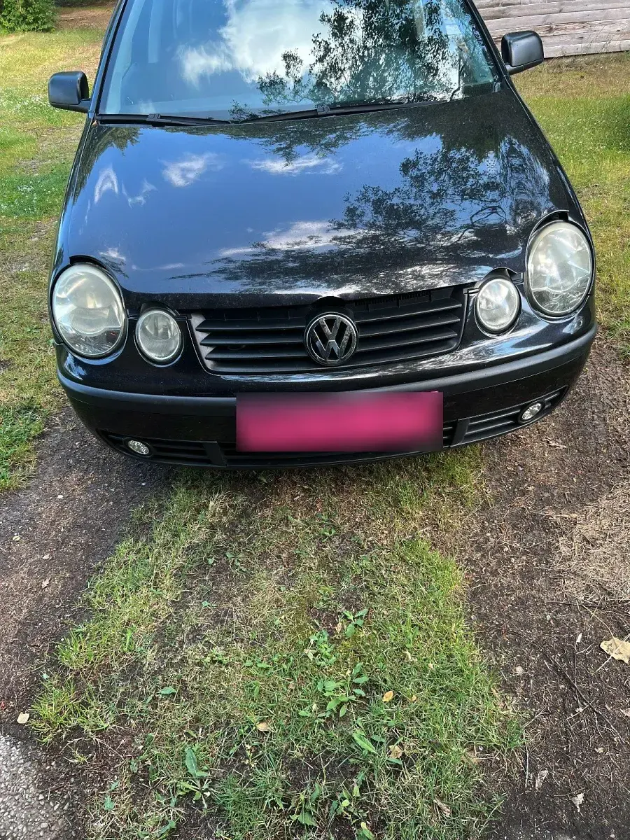 Gebraucht VW Polo 64 PS (47 kW) 2003 Schwarz Kleinwagen
