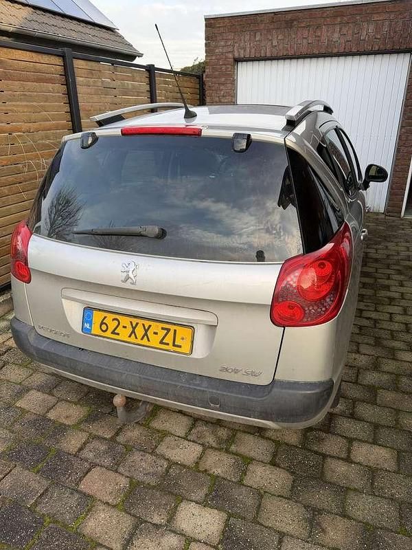 Gebraucht Peugeot 207 120 PS (88 kW) 2007 Kombi