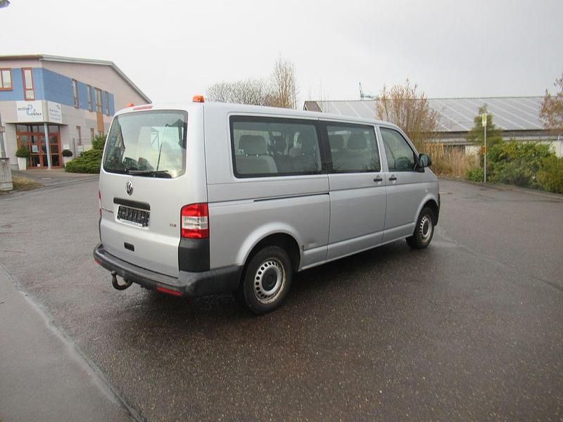 Gebraucht VW Transporter 140 PS (102 kW) 2015 Silber Van