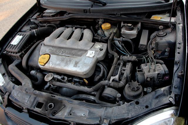 Gebraucht Opel Corsa Edition 122 PS (89 kW) 2000 Schwarz Kleinwagen