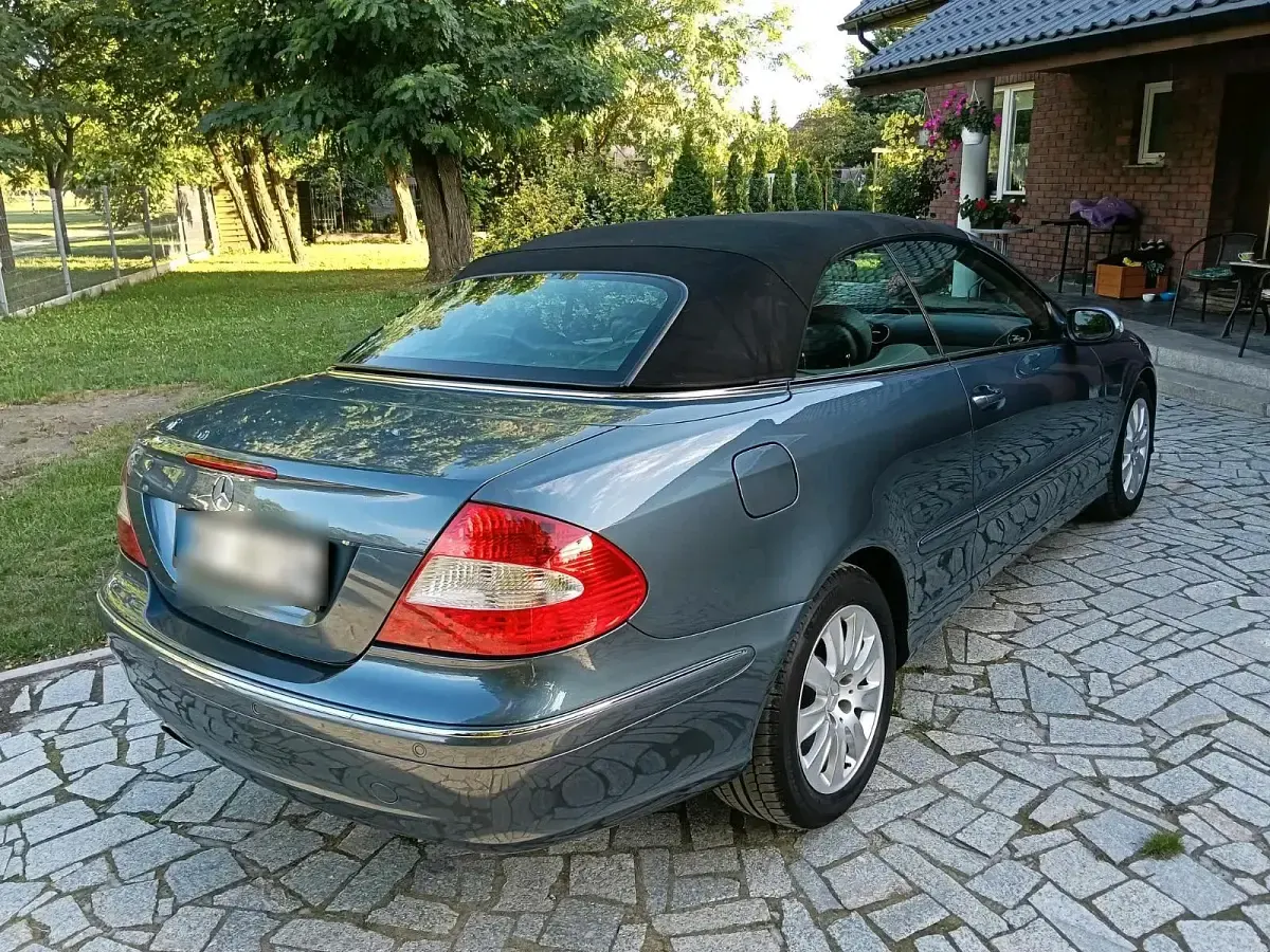 Gebraucht Mercedes CLK280 Elegance 231 PS (169 kW) 2005 Grau Cabrio