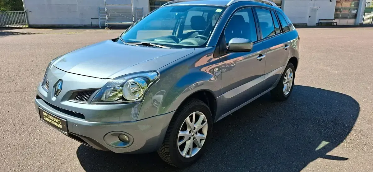 Gebraucht Renault Koleos Expression 175 PS (128 kW) 2009 Grau SUV